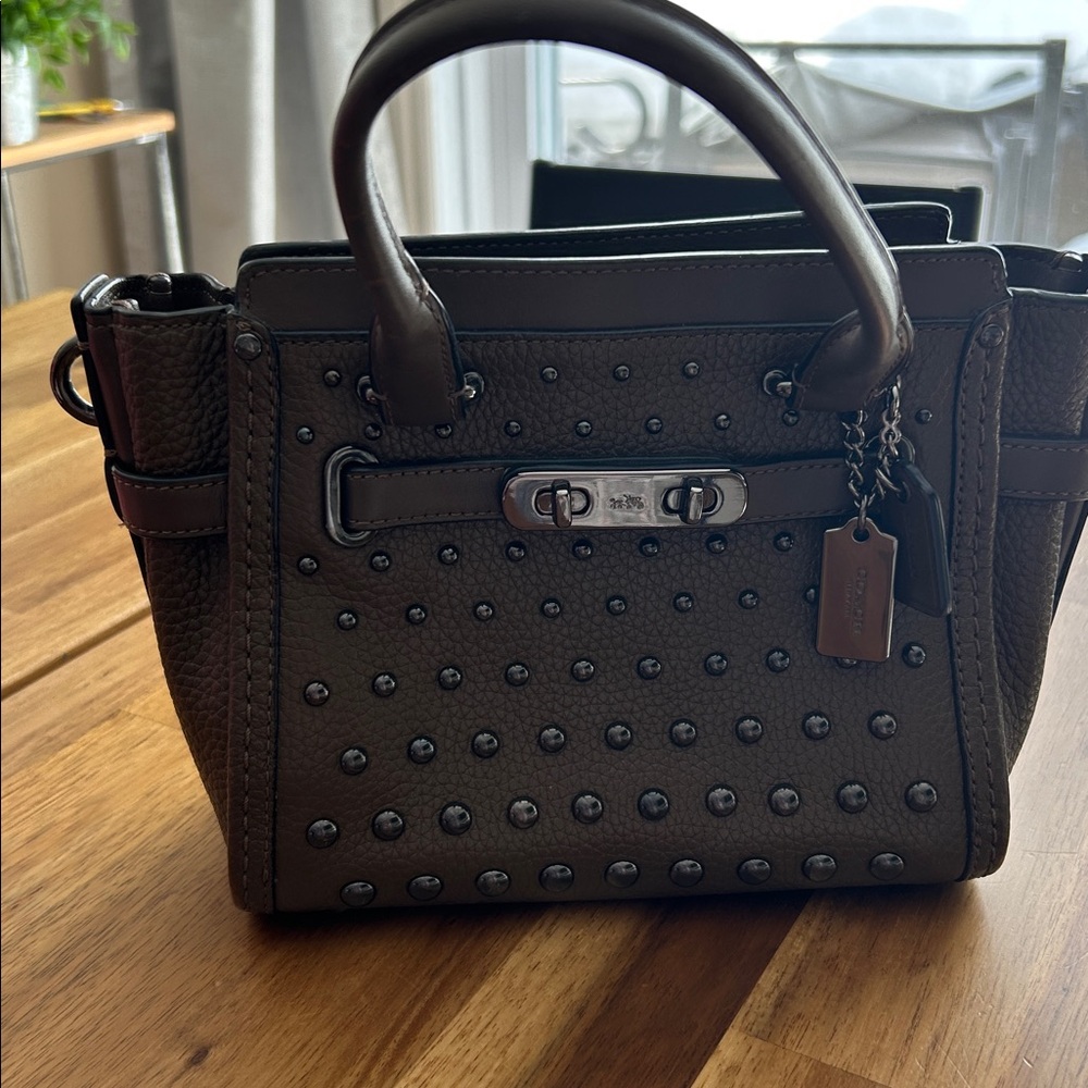 Coach Swagger 21 Pebble Leather Handbag
